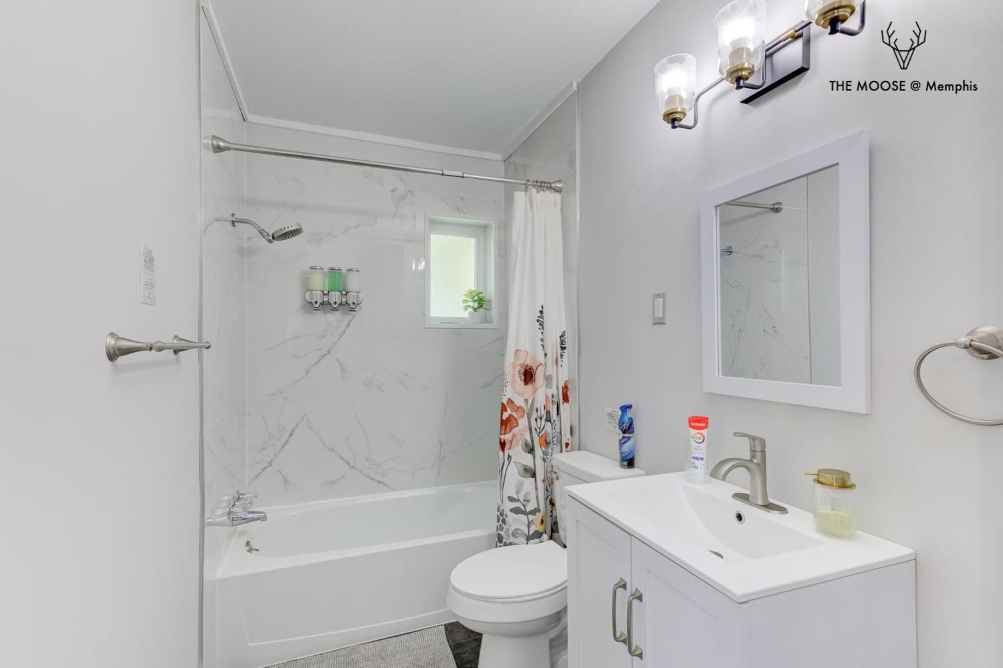 Appartement The Moose #11 - Luxe Modern Loft With King Bed, Free Parking & Wi-fi