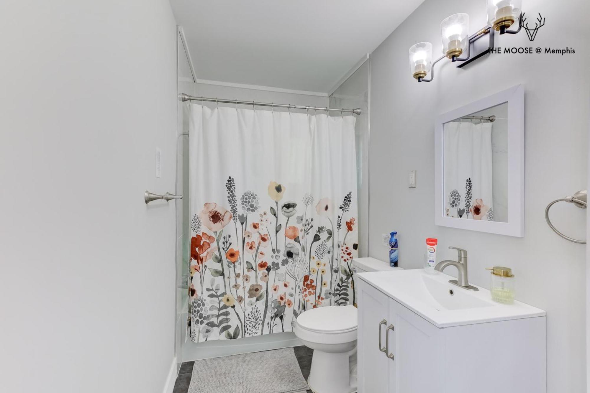Appartement The Moose #11 - Luxe Modern Loft With King Bed, Free Parking & Wi-fi